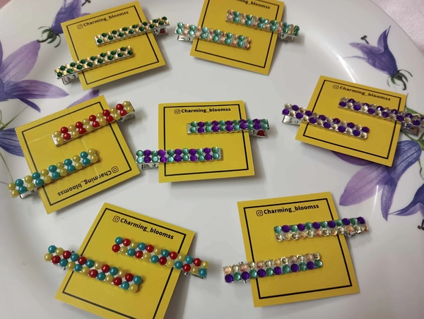 DOUBLE STONE ALLIGATOR CLIPS  - Green gold mixed