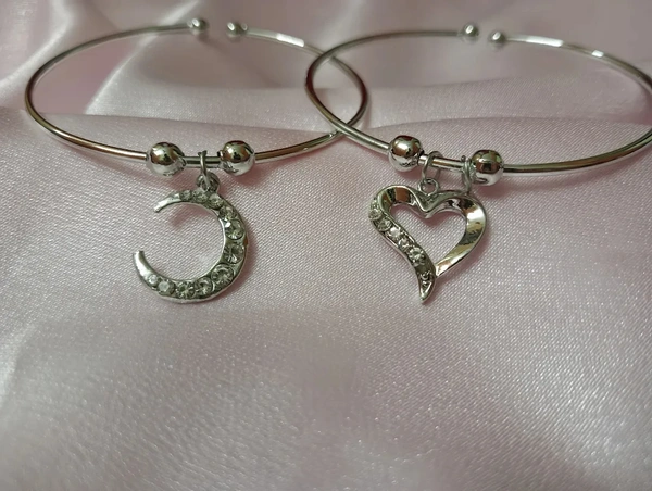 SILVER BRACELETS - Heart
