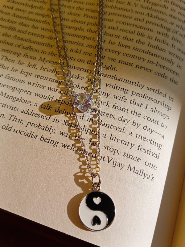 YIN AND YANG LAYERED NECKLACE 