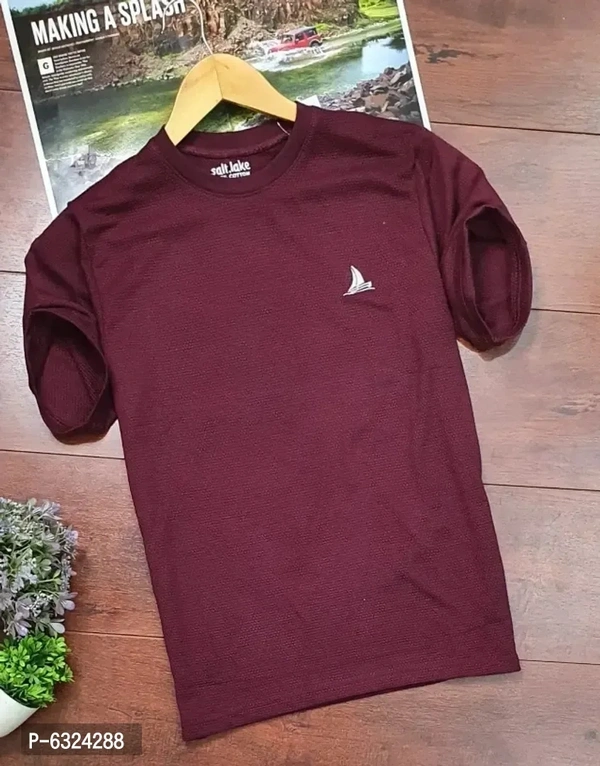 Stylish Popcorn 100% Cotton Blend Round Neck Tshirt  - Maroon, M