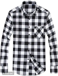 Classic Cotton Blend Check Causal Shirt For Men  - M