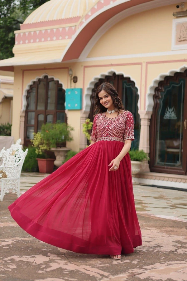 USR98 GOWN 1 - L (40"), PINK