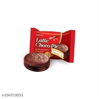 Lotte Choco Pie,Chocolate Chip CookiesName: Lotte Choco Pie,Chocolate Chip CookiesFSSAI License Number: 22023037000696Shelf life (Best Before): 6 MonthsNet Quantity (N): 18Veg/NonVeg: VegWeight: 450gm1 BOX=18 PICSCountry of Origin: India