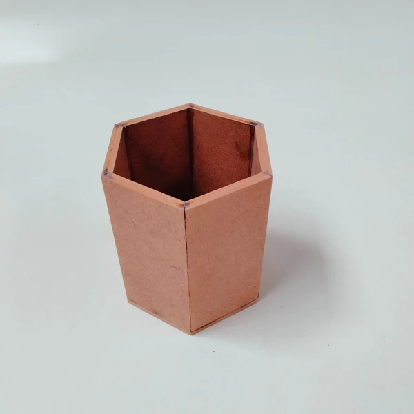 Hexagonal Pen stand - Brown, 8mm, 1000