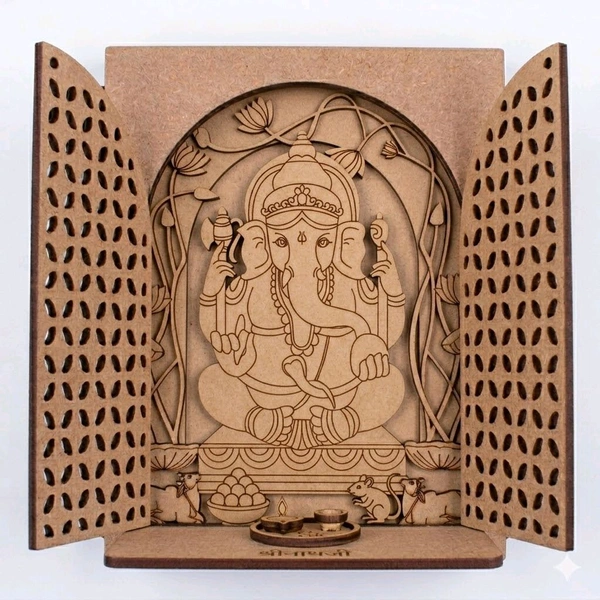 Ganesh With Jharokha Window With Jali Door - 16 inches