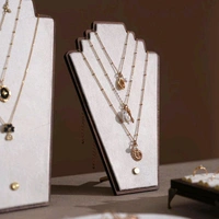 Walnut Veneer Jewelry Display Set: Green / White Faux Leather Event Showcase Fair - white