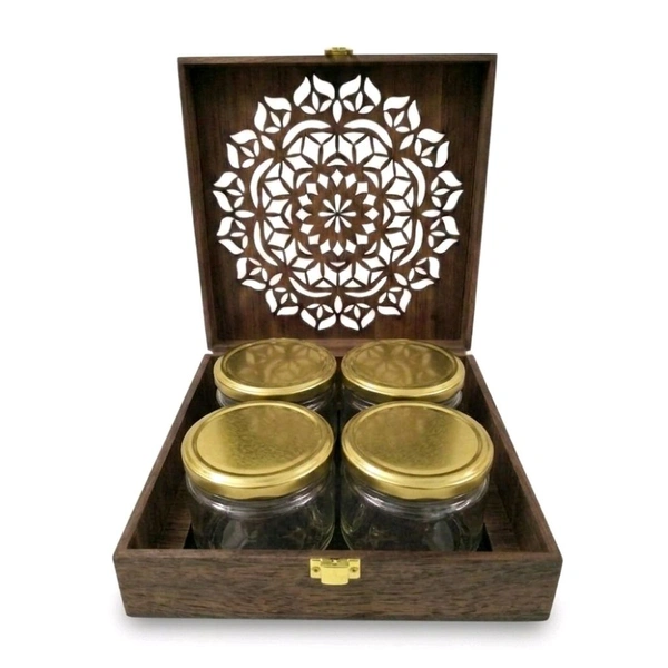 Pre Lam Gift Box With 4 Jars - 50 pieces