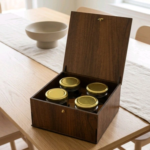Pre Lam Gift Box With 4 Jars - 50 pieces
