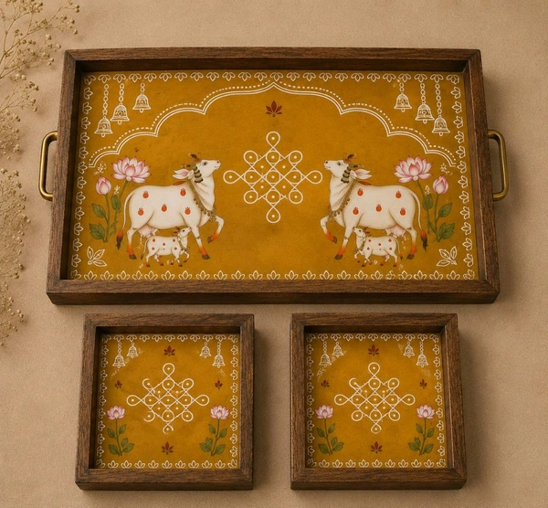 Teakwood Tray With Coasters- Tray Set - Kolam Theme