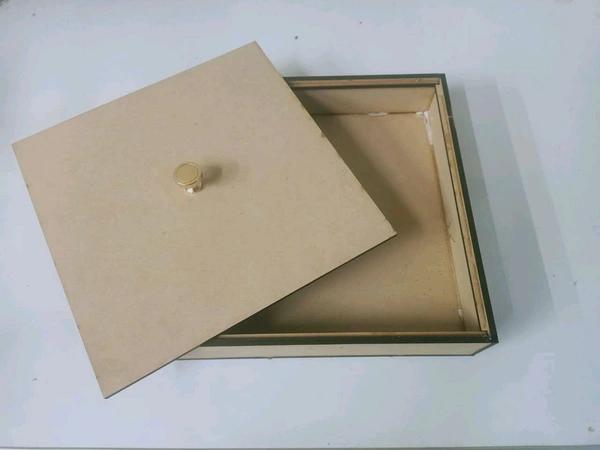 Box With Metal Knob Lid - 6 x 6 x 2 Inches