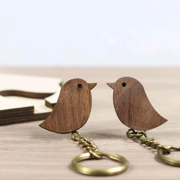Wooden Bird Key Holder - Birchwood