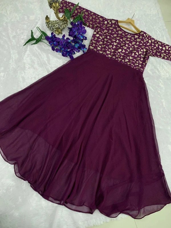OVIYA GOWN - Finn, S-36