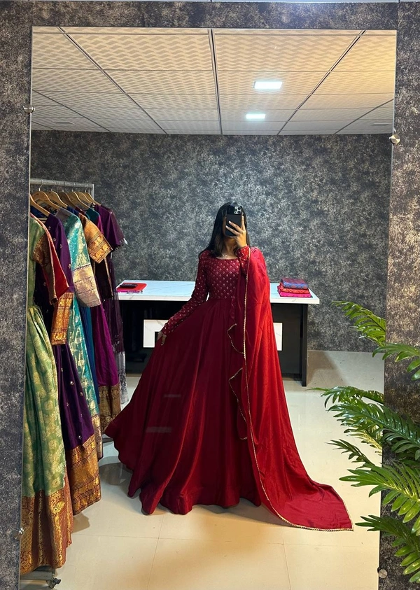 THARA - XXL-44, Maroon