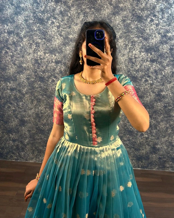 Dariya  - Teal, L-40