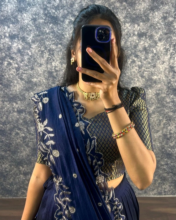 Katali  - Klein Blue, M-38
