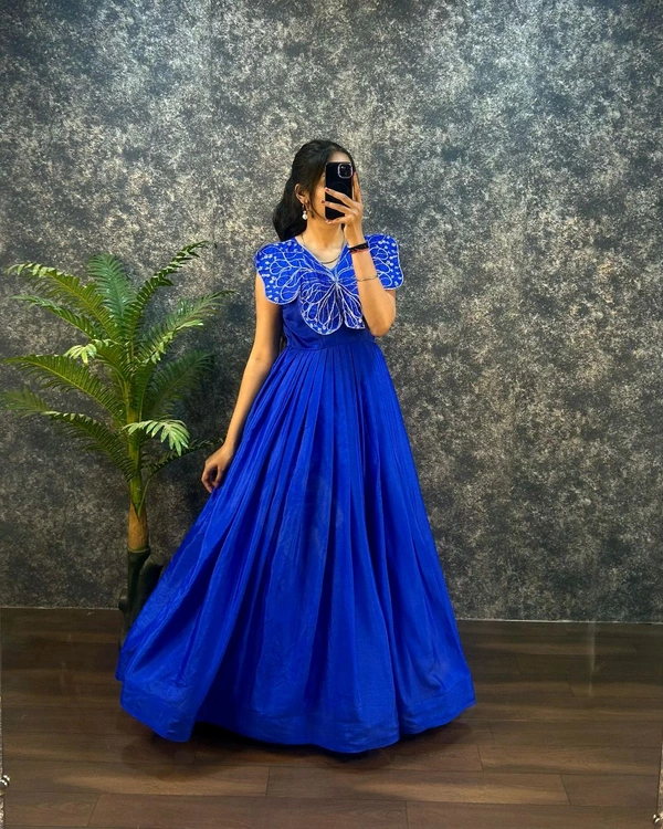 Butterfly 🦋 Grown  - M-38, Blue