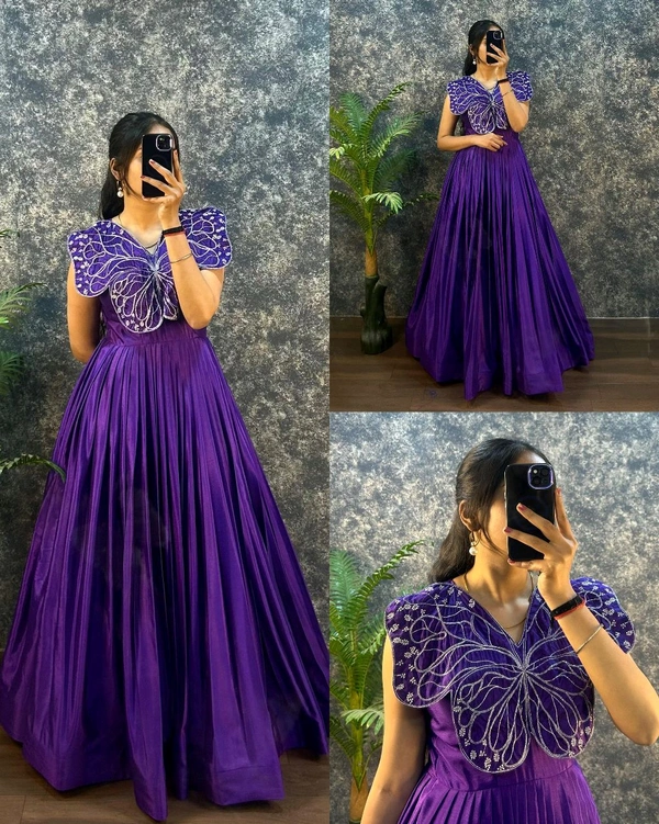 Butterfly 🦋 Grown  - L-40, Electric Violet