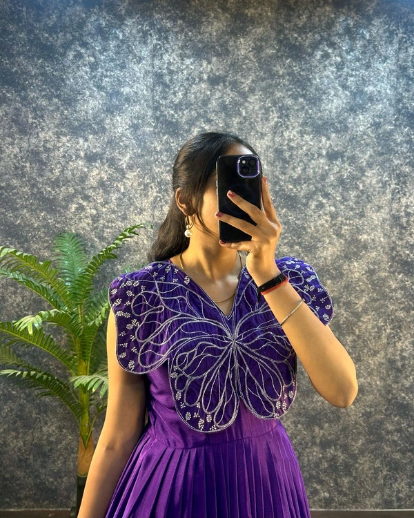 Butterfly 🦋 Grown  - XL-42, Electric Violet