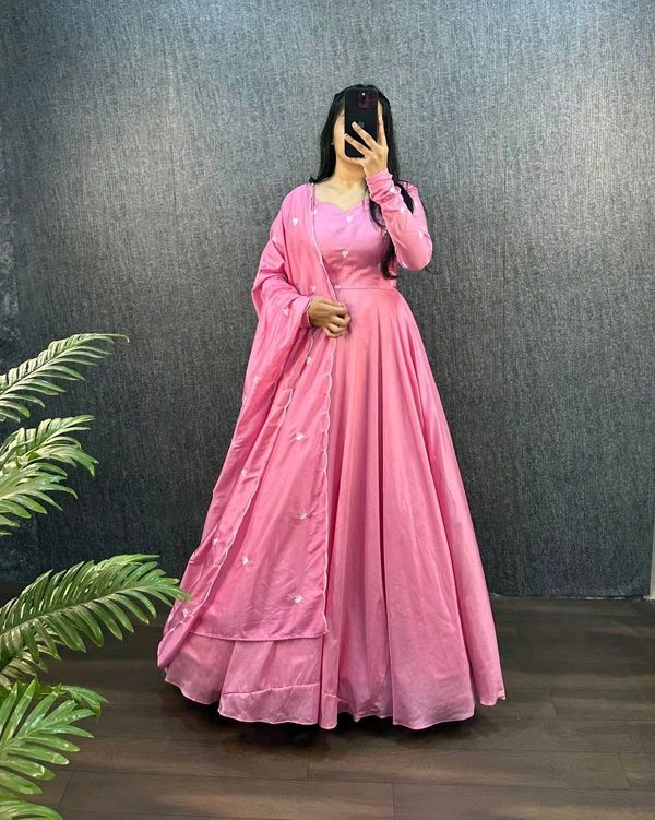Aadya Heart  - S-36, Lavender Rose