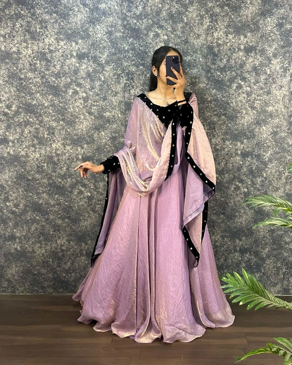 Vasuki  - Lilac, L-40