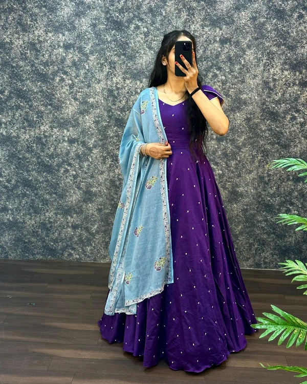 Mul Mul Karma  - Cardinal Pink, S-36