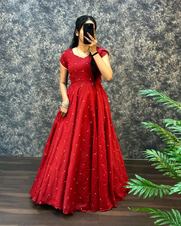 Mul Mul Karma  - Red, M-38