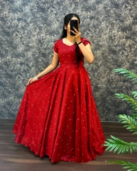 Mul Mul Karma  - Red, M-38
