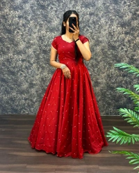 Mul Mul Karma  - Red, M-38