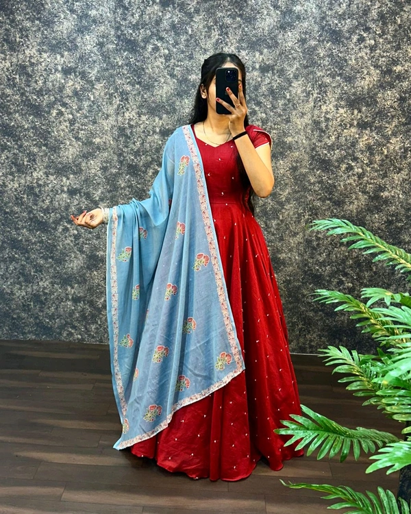 Mul Mul Karma  - Red, M-38