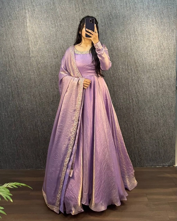 ISHQ - LAVENDER, S