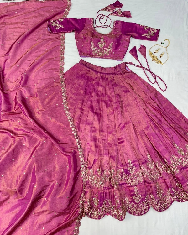 LAXMI - FREE SIZE, Charm