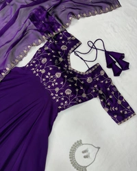 AMBIKA - XXXL-46, Loulou