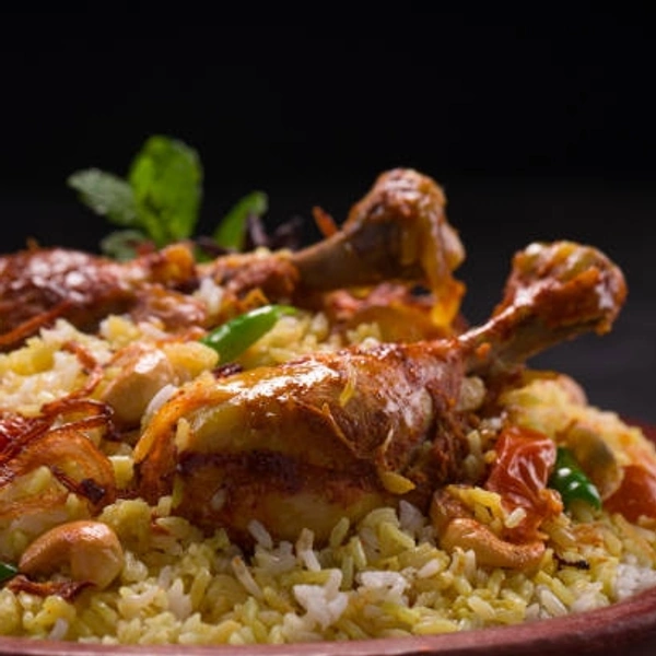 Khadiyo  Delicious Biryani - Khadiyo ||Raita, Gravy, One Egg || - Full Plate