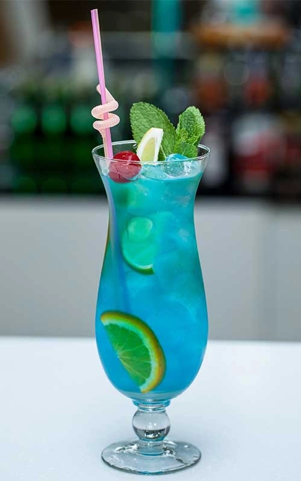 Blue Lagoon 