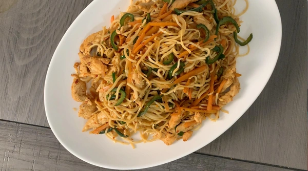 Chicken Hakka Chowmein  - Full
