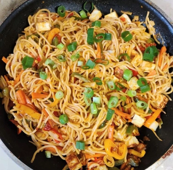 Paneer Noodles  - Full