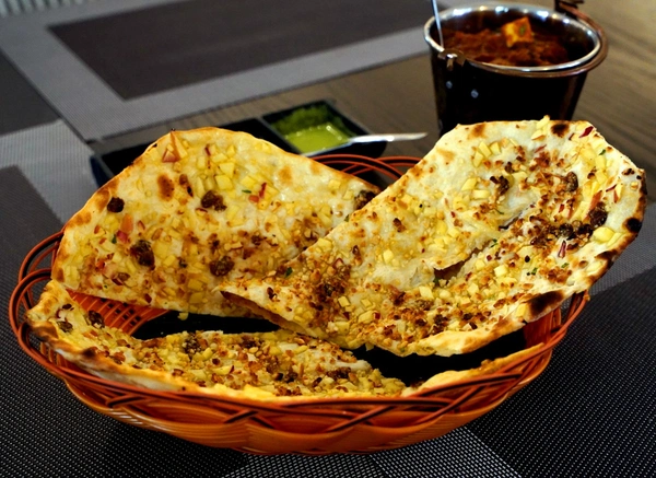 Kashmiri Naan