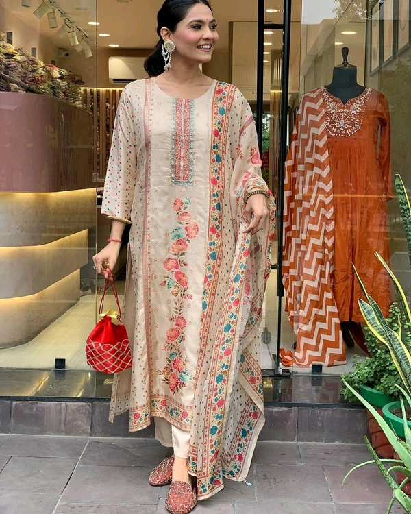 Elegant Satin Outfit with Silk Pant & Embroidered Dupatta – Multiprint & Stonework Design - XL (42)