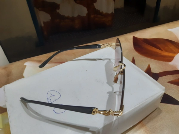 Sunglass 