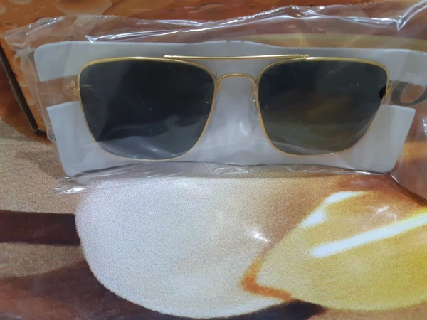 Sunglass 