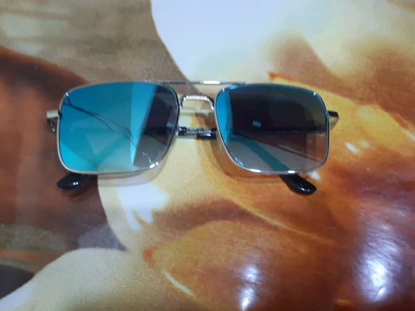 Sunglass 