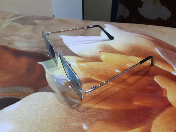 Sunglass 