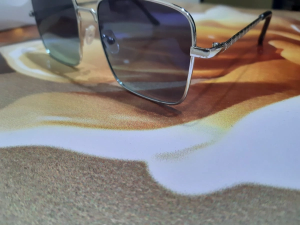 Sunglass 