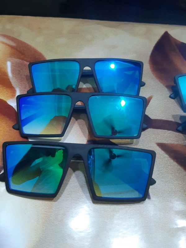 Sunglass 