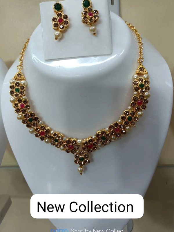 718 Necklace Set