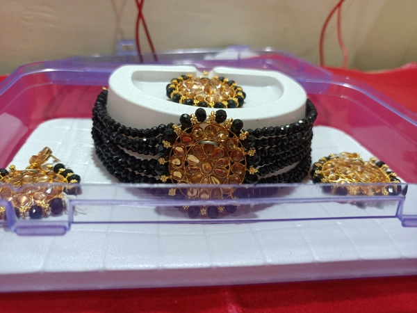 748 Jewellery Set 