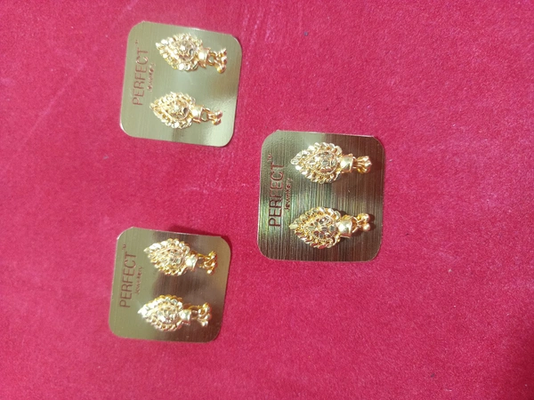 013 Ear Ring 