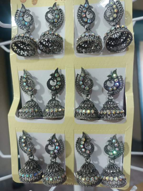 211 Oxidised Ear Ring 