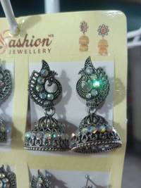211 Oxidised Ear Ring 