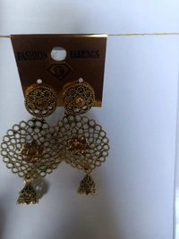 186 Jhumka 